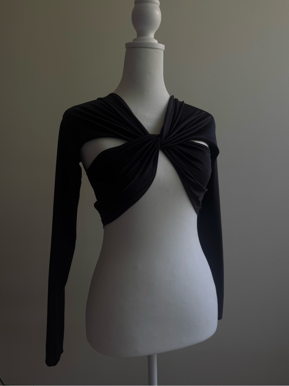 Coperni Black Twist-Front Long Sleeve Cropped Top